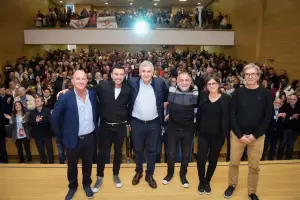 Morales cerr la cumbre de la UCR: Lanz una advertencia sobre Massa y apunt contra Milei