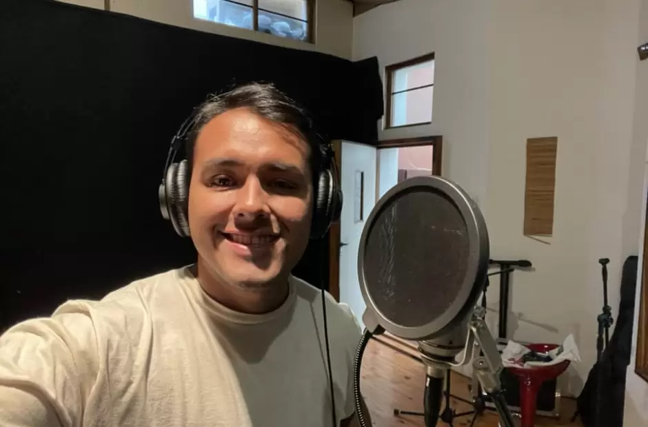 Nico Reyna grabando