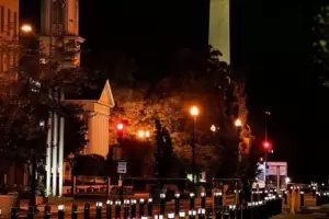 Estados Unidos: un camin se estrell contra las vallas de la Casa Blanca