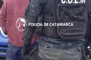 Intent ingresar a una vivienda y fue aprehendido