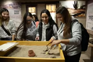 Estudiantes realizarn prcticas rentadas para especializarse en asistencia al turista