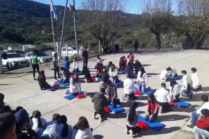 Capacitaron en RCP a alumnos y docentes de secundarias rurales