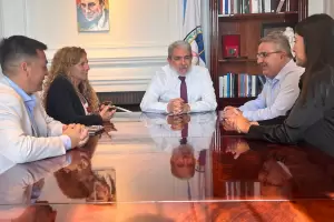 Catamarca se suma al 911 Federal: Ral Jalil y Anbal Fernndez firmaron un convenio de adhesin