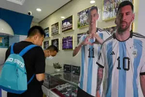 Estafa con Messi en China: Ofrecen una cena y fotos con el astro por una alta suma de dinero