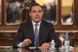 Corrientes: Minutos despus del cierre de los comicios, el gobernador Valds se adjudic la victoria