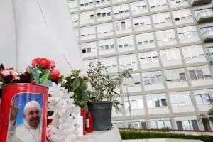 Francisco contina trabajando y sus controles mdicos son "normales"