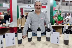 Un vino catamarqueo obtuvo el reconocimiento de un crtico nacional