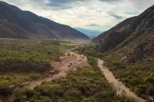Avanzaron los trabajos de mejoramiento de camino en la Cuesta de Zapata