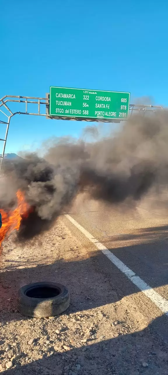 Corte Ruta n� 60 -Fiambal�