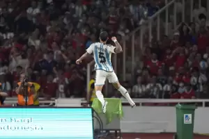 Con dos golazos, Argentina le gan 2-0 a Indonesia
