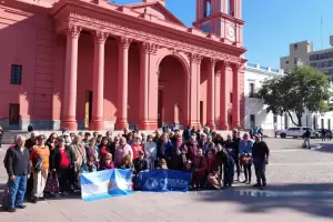 Finde extra largo: Gran cantidad de turistas visitan la ciudad Capital