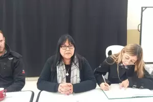 SIDCA avanza en su apoyo a la docente sancionada de San Antonio y presiona por la restitucin