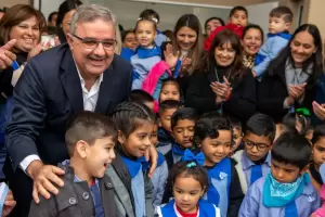 Jalil inaugur el Jardn de salas de nivel inicial JIN 22 en Tapso