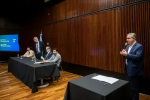 Catamarca recibir� equipos del Programa Equipar Ciencia por un monto de $15.140 millones