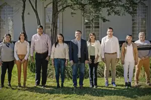 Guillermo Ferreyra y Alejandra Benavidez encabezan lista en Fray Mamerto Esqui