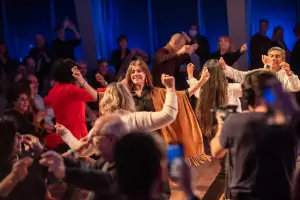 Presentaron el Poncho 2023 en el CCK