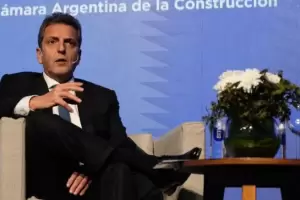 Sergio Massa critic al FMI y revel detalles del acuerdo para los prximos seis meses