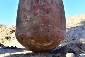 Encontraron una urna funeraria en Santa Mara