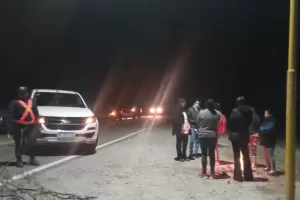 Padres cortan Ruta n 46 en reclamo de obras suspendidas en escuelas de Sijn