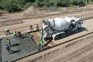 Reconstruyen la calzada de la Ruta Nacional N157 en los accesos a Recreo: Piden transitar con precaucin