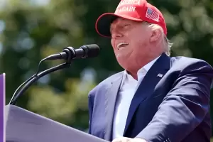 Trump asegura que Biden llevar a los Estados Unidos a la Tercera Guerra Mundial