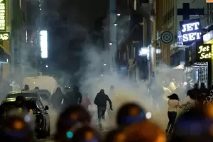 Explosin en Francia: "Paren", el pedido de la abuela del joven asesinado