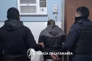 Un cadete de la Polica fue atacado y robado por un adolescente con el que comparti el rems al salir del boliche