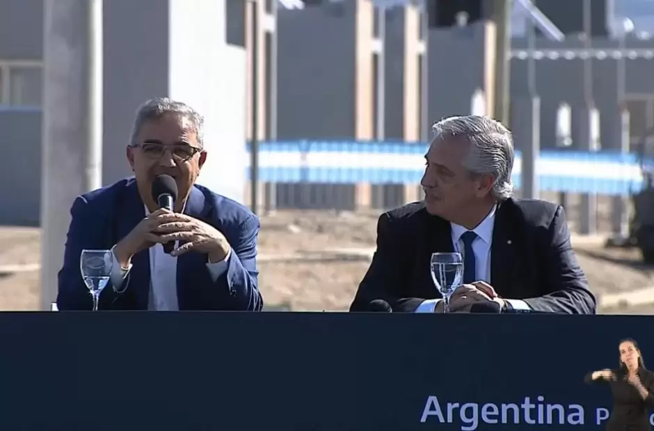 Ral Jalil junto a Alberto Fernndez (Captura de pantalla Casa Rosada)