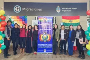 Brindaron asistencia y realizaron trmites migratorios para los ciudadanos bolivianos que viven en Catamarca
