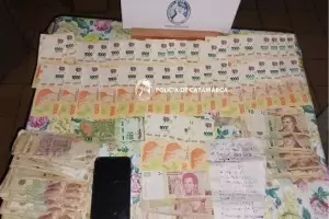 Secuestraron dinero y un celular tras una denuncia por estafas