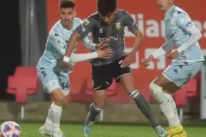 Estudiantes y Racing defraudaron, y empataron sin goles