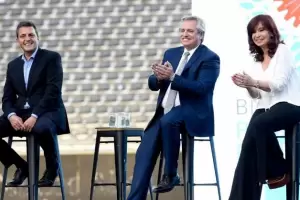 Alberto y Cristina se muestran junto a Massa por la inauguracin del gasoducto Nstor Kirchner