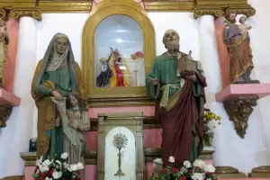 Fiestas patronales en honor de Santa Ana y San Joaqun en Miraflores