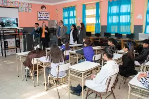 Clases remotas de ingls: instalaron equipamiento tecnolgico a escuelas primarias de Beln