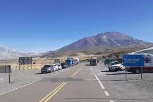 Paso Internacional de San Francisco: Mas de un centenar de personas ingresaron a Chile, a pesar de las limitaciones