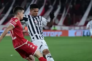 Talleres venci en el final a Huracn y atras el festejo de River