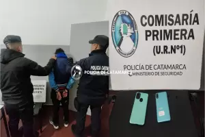 Cay� arrebatador de celulares en el centro