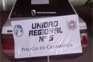 En Tinogasta: arrestan a tres personas y secuestran un autom�vil