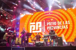 PONCHO 2023: El Mago y La Nueva llen de cumbia el Patio de las Provincias