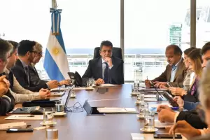 Una misin argentina viaja a Washington para cerrar el acuerdo con el FMI