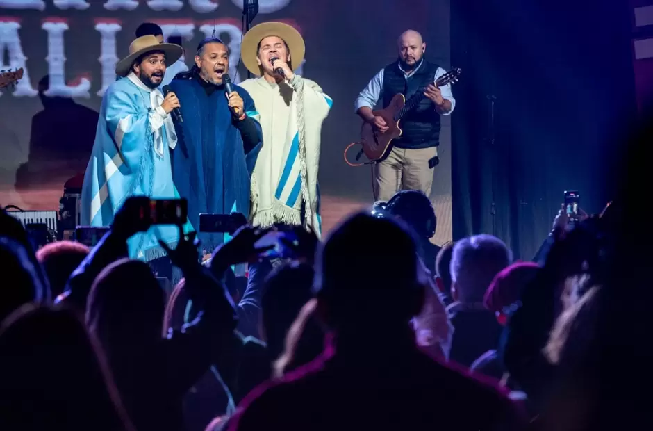 Lzaro, Lucio y Christian de Matacos