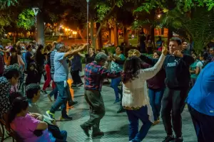 "Ven a Bailar" en el Poncho 2023