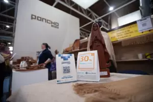 De $ 100 millones es el impacto econmico de Poncho de Ensueo en los primeros seis das