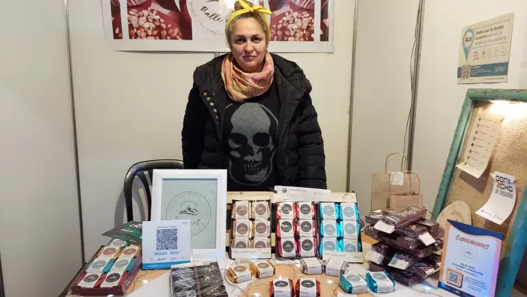 alfajor de fernet poncho 2023