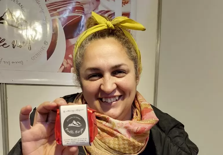 alfajor de fernet poncho 2023