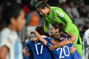 Una lstima: Argentina perdi sobre el final con Italia