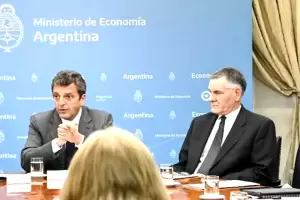 El Gobierno habilit una devaluacin en cuotas: los analistas aseguran que impactar en la inflacin