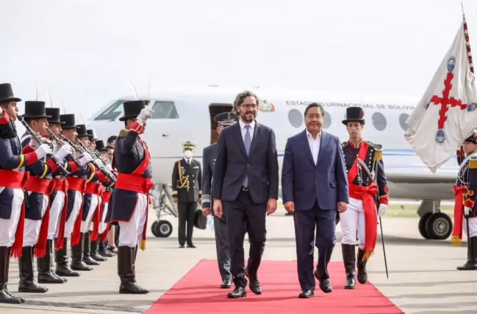 Santiago Cafiero junto al presidente de Bolivia, Luis Arce