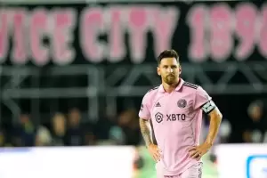 "Tenemos nueva mascota": El bizarro homenaje que le hizo Almirante Brown a Lionel Messi