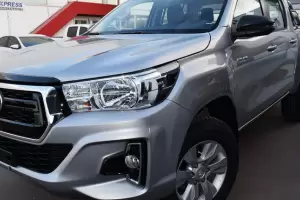 Una camioneta choc a cuatro autos estacionados: el conductor se neg a hacerse el test de alcoholemia